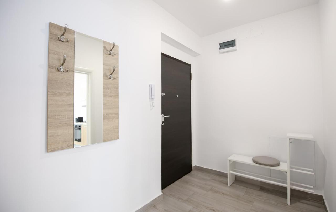 Vitan Central Oasis - Moon --Free Parking--Self Check-In-- Бухарест Екстер'єр фото